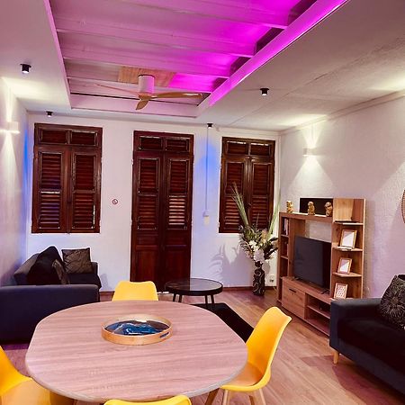 Loft T2 En Couleur En Plein Centre Ville Fort-De-France Martinique Exterior foto